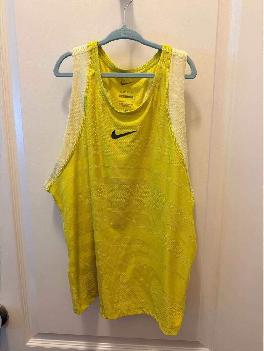 Nike AeroSwift Dri-FIT ADV Running Singlet Men's Size Large Volt Yellow